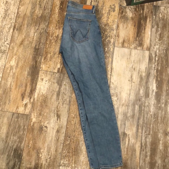 Wrangler Skinny Jean Sz 28x30 - Picture 2 of 5